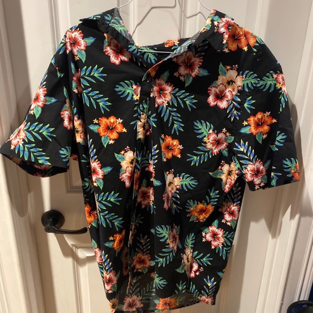 NO BOUNDARIES Hawaiian Shirt Button Up Red And Orange Flowers Black 2xl Black